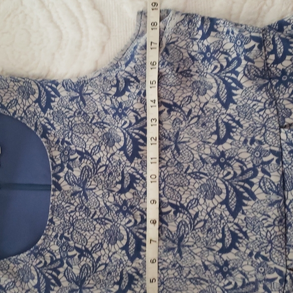 Sleeveless Dress - Picture 7 of 7